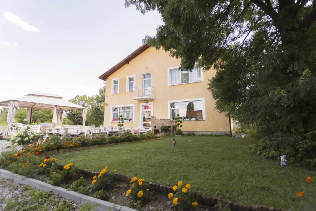 Hotel Albi Sofia Bagian luar foto