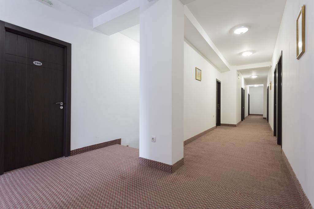 Hotel Albi Sofia Bagian luar foto